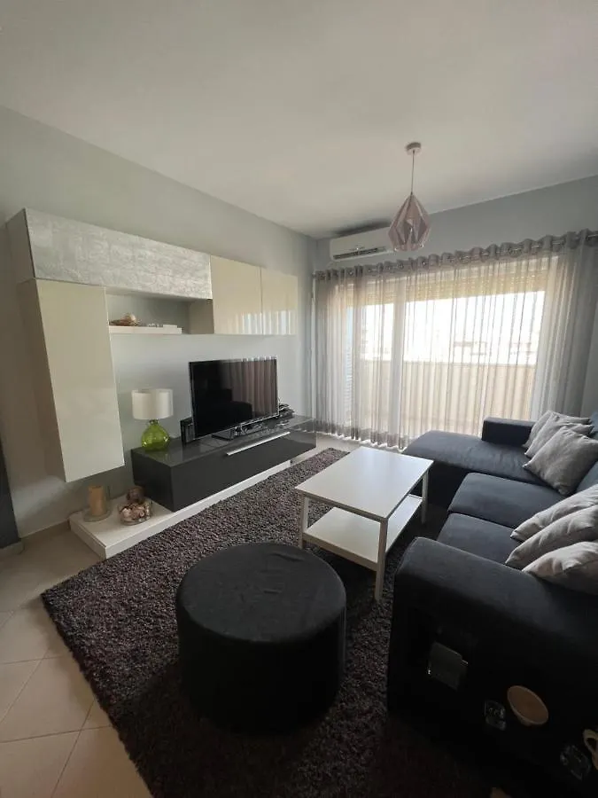 Modern View Apartments دراس