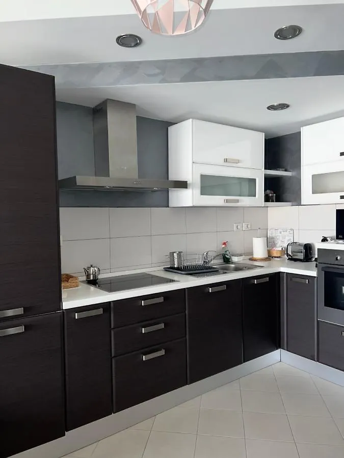 Modern View Apartments دراس